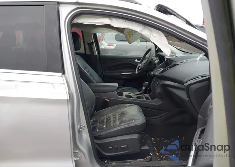 2017 Ford Escape Se z USA, uszkodzony, nr VIN 1FMCU9GD3HUD83012